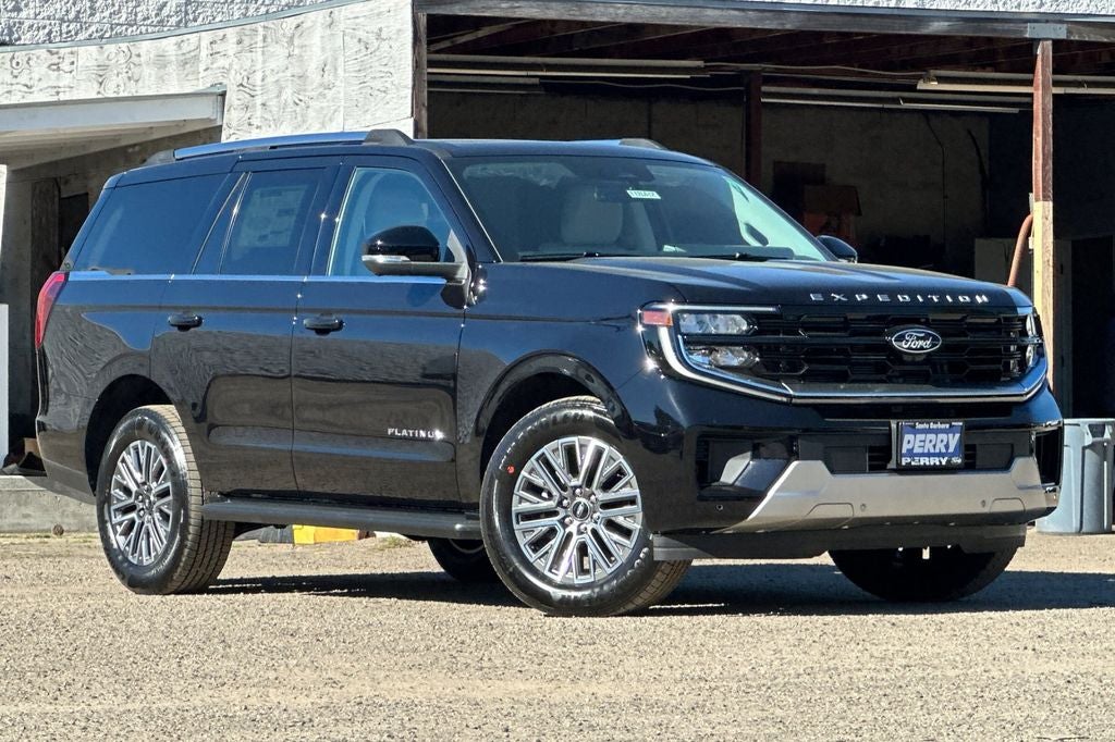 2026 Ford Expedition Platinum in Agate Black Metallic — front three-quarter view