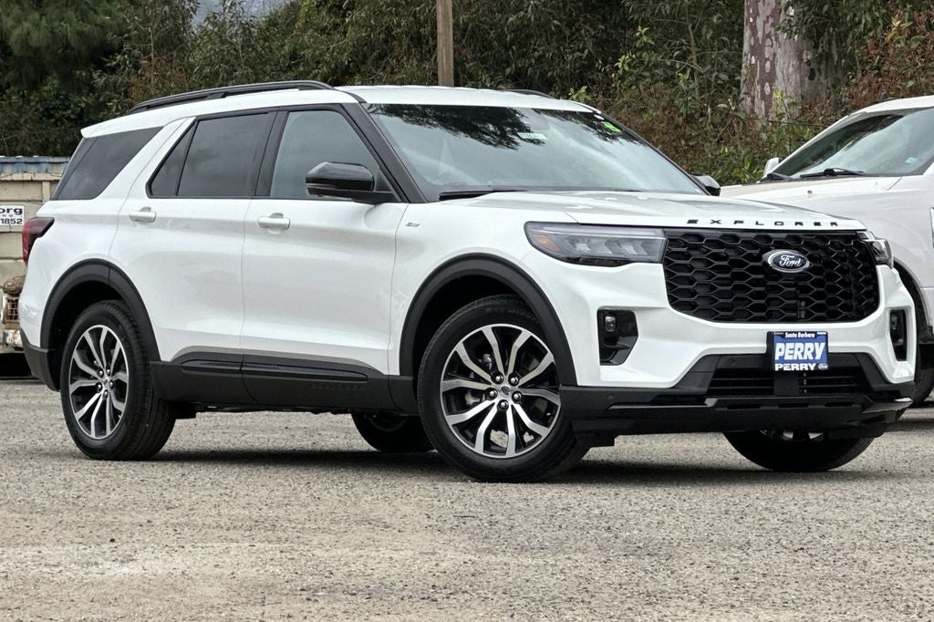 2026 Ford Explorer ST-Line in Star White Metallic Tri-Coat — front three-quarter view
